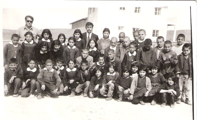 İsmet Başaran ve Öğrencileri - Kirazoğlu Köyü